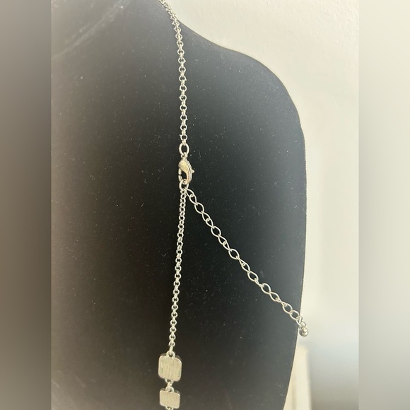 Elegant Multi-Color Gemstone Necklace - Picture 4 of 5